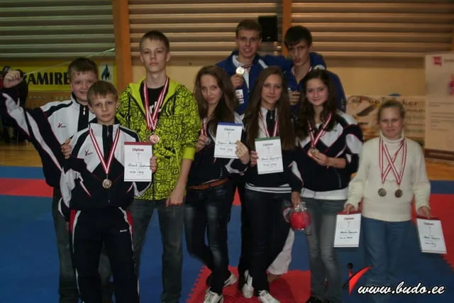 Сезон 2011-2012